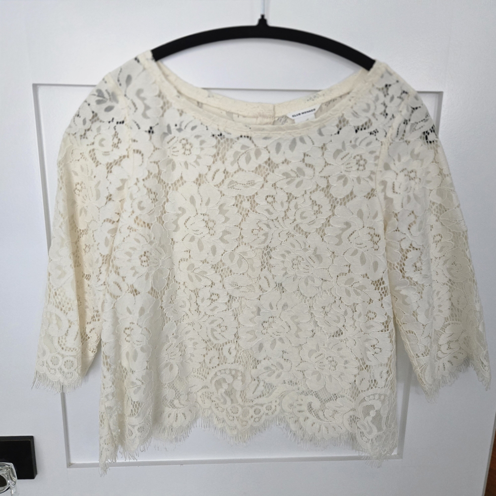 Club Monaco Cream Lace Top With Unfinished Scalloped Edges 3/4 Sleeeve Size XS